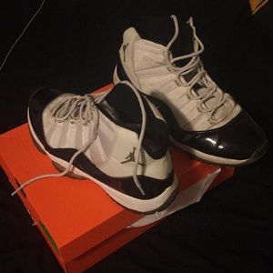 Jordan 11 “dmp” 2006